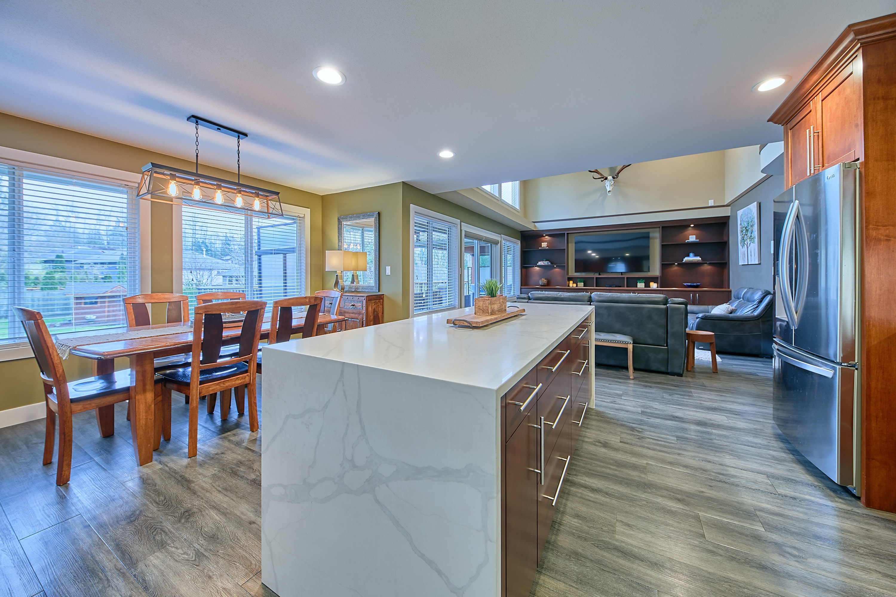 22782%20Holyrood%2047